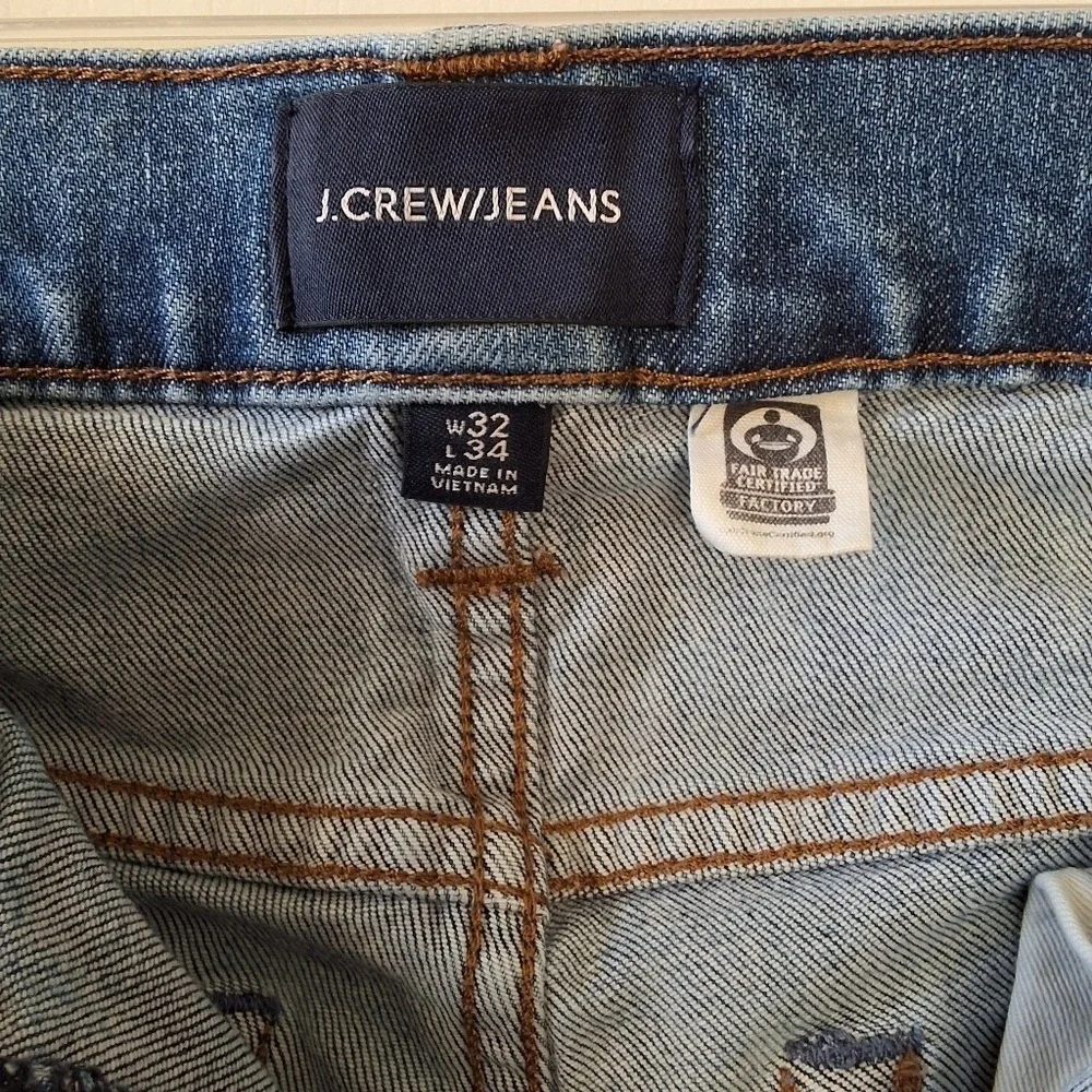 J.Crew Men 32W 34L 484‎ Slim fit Jean Distressed Medium Indigo Wash